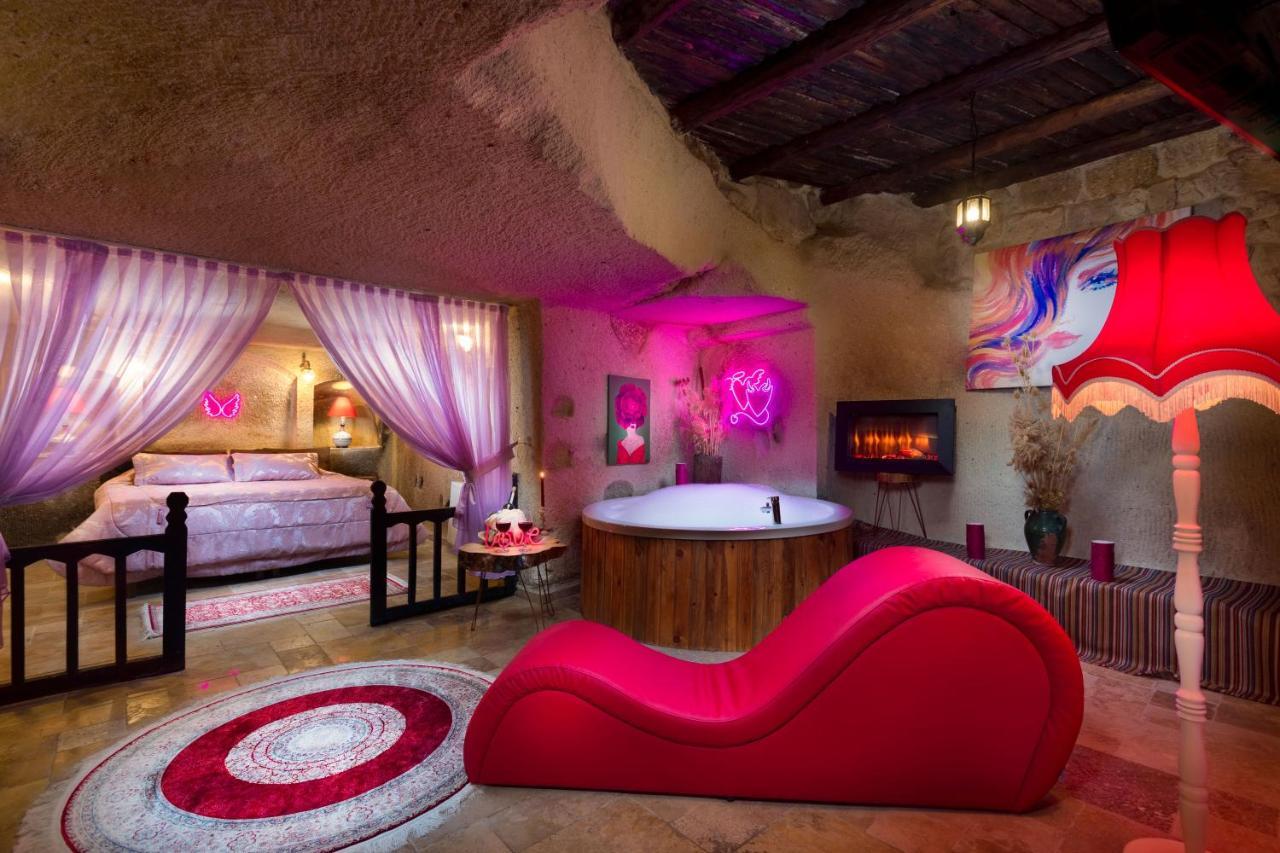 Cappadocia Splendid Cave
