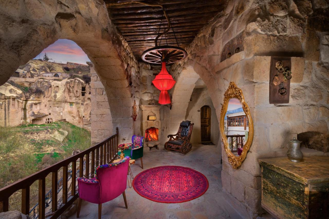 Cappadocia Splendid Cave